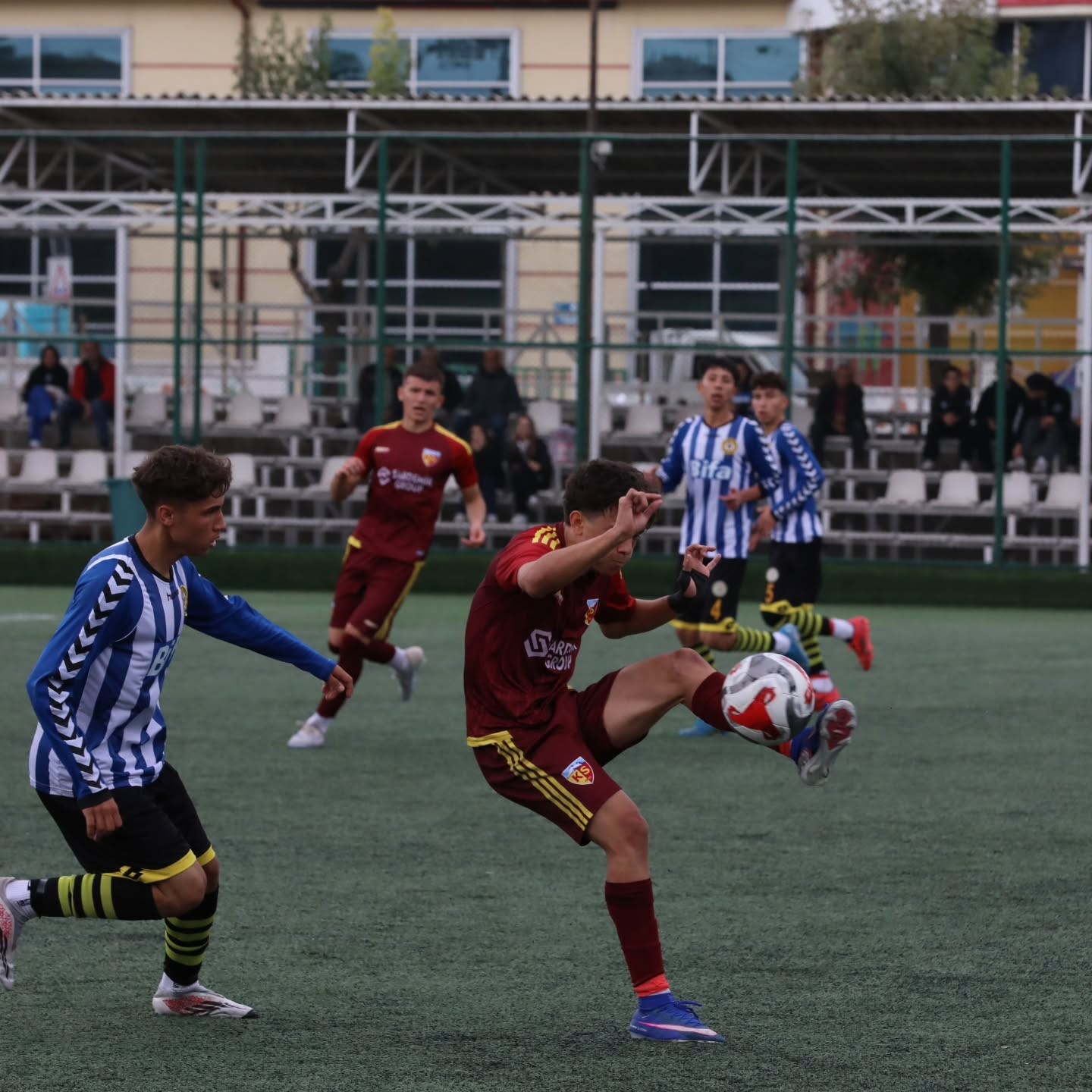 KAYSERİSPOR U19 4’DE 4 YAPTI