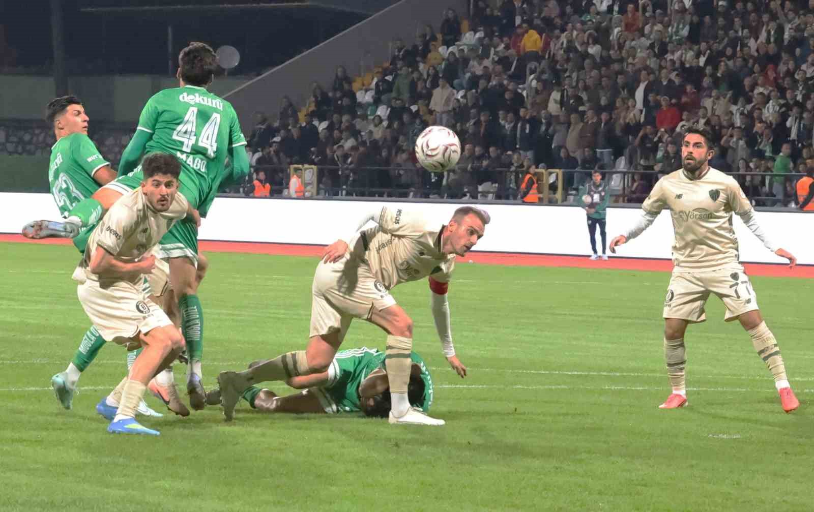 TRENDYOL 1. LİG: MUĞLASPOR: 0 - BURSASPOR: 3