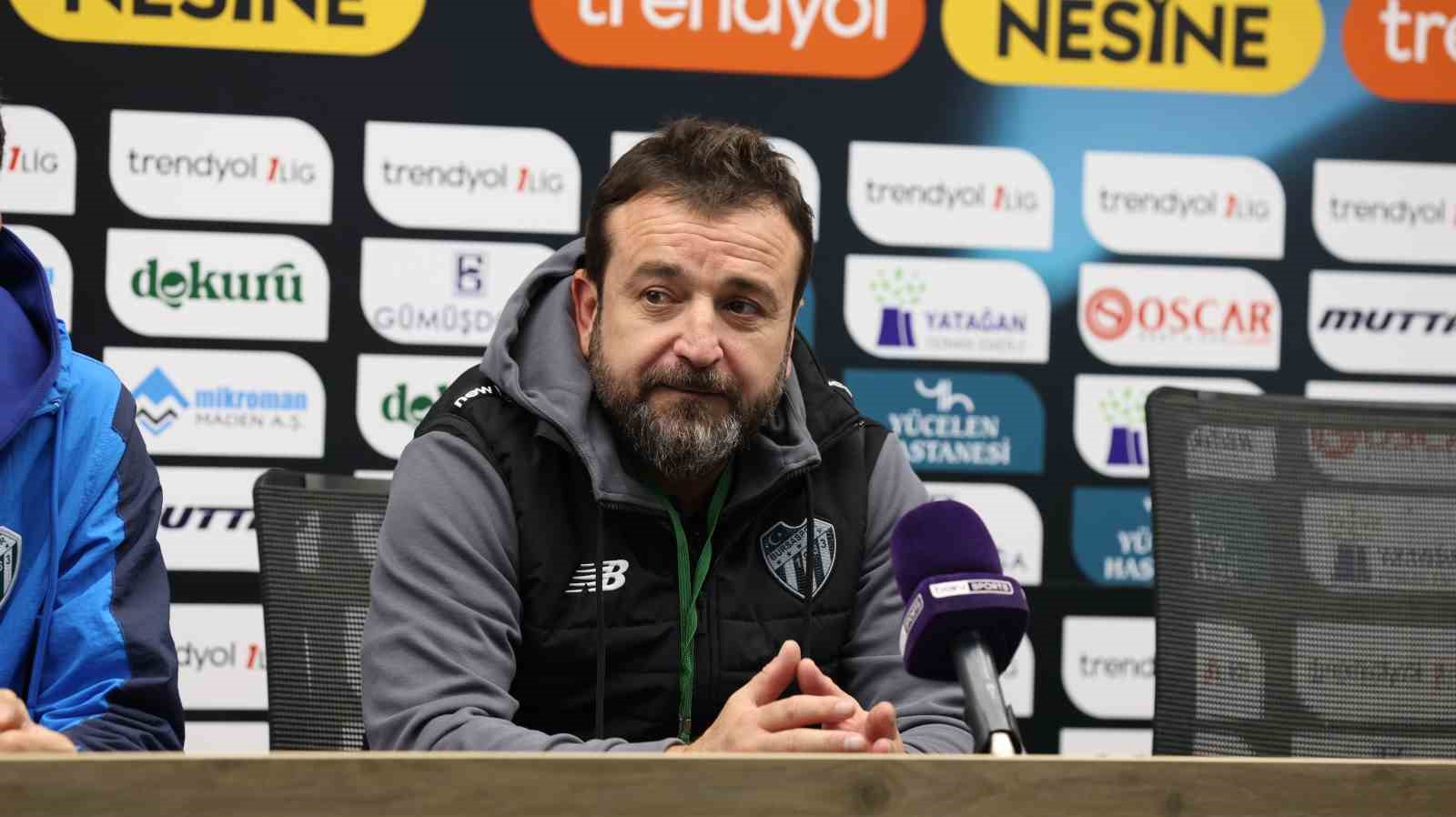 FATİH ŞEN: "BURSASPOR, ŞAMPİYONLUĞUN EN BÜYÜK ADAYLARINDAN"