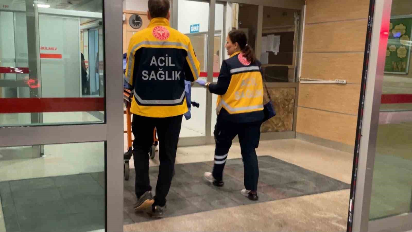 KARAMAN’DA PARKTA BIÇAKLI KAVGA: 1 YARALI