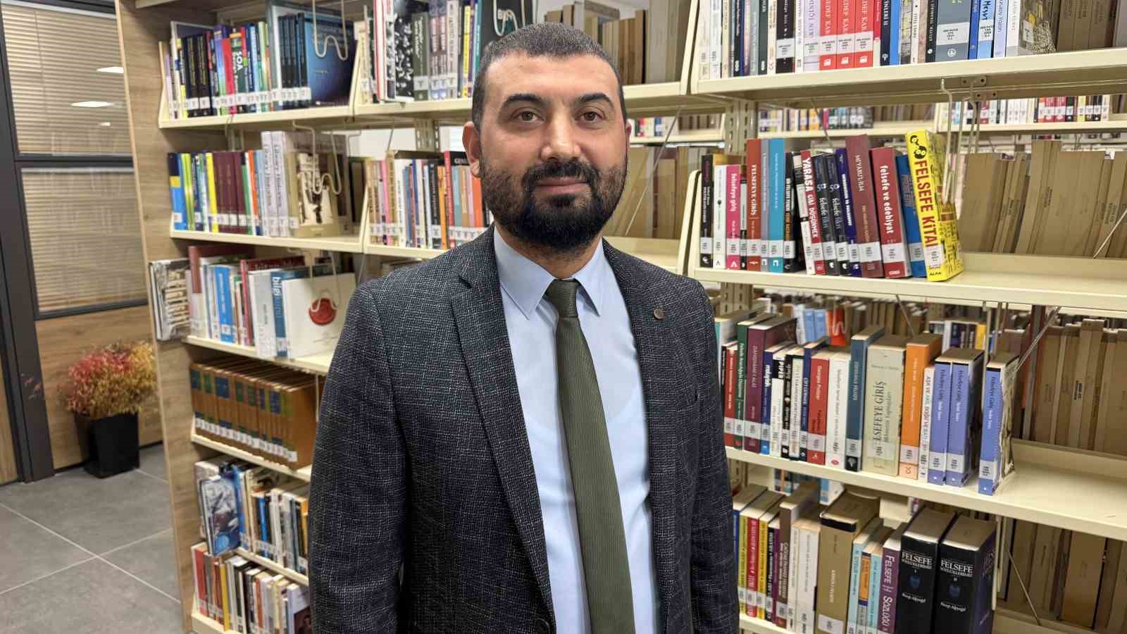 DOÇ. DR. AKINCI: "TÜRKİYE, İSRAİL’İN YAYILMACI POLİTİKALARINI BOŞA ÇIKARABİLECEK GÜCE SAHİP"