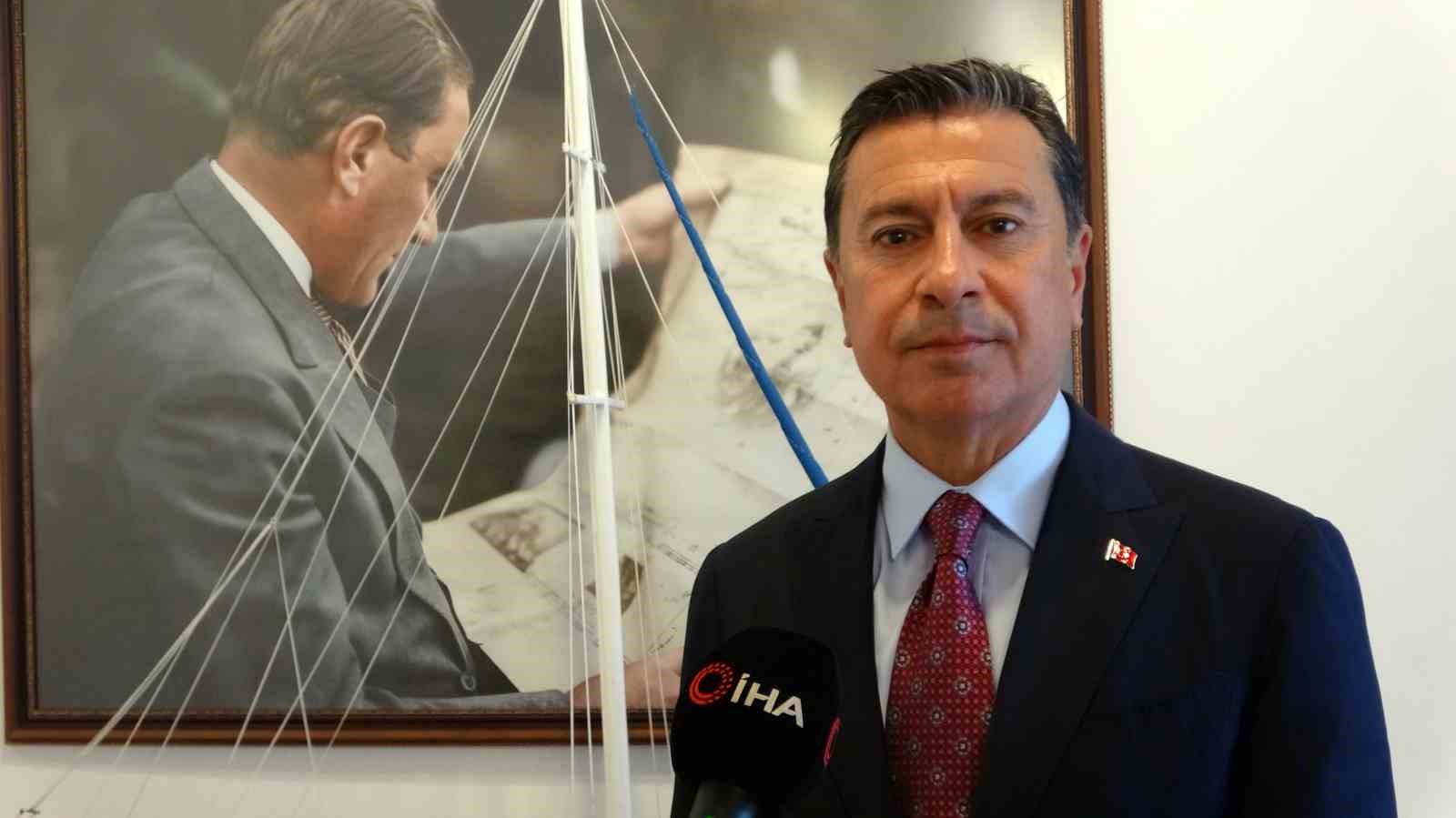 MUĞLA BÜYÜKŞEHİR BELEDİYE BAŞKANI ARAS CHP’DEN İSTİFA ETTİ