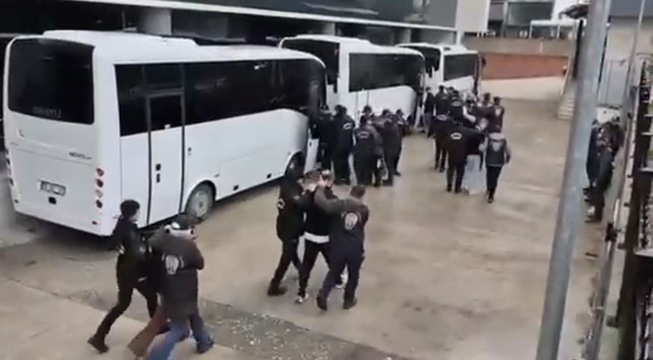 BURSA’DA 652 MİLYON LİRALIK YASA DIŞI BAHİS OPERASYONU: 16 TUTUKLAMA