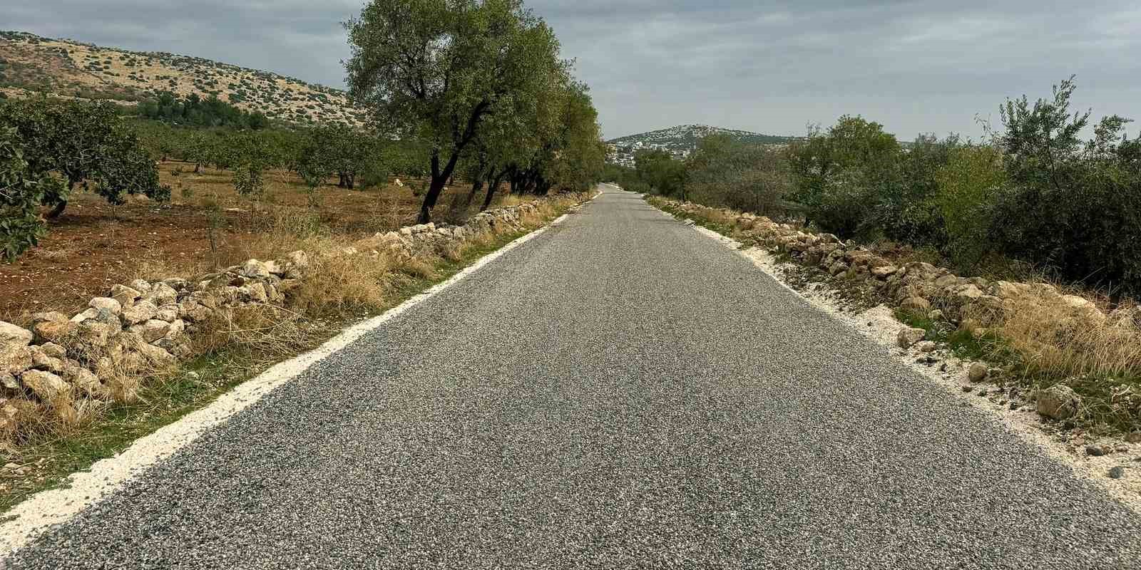 ARABAN’DA BAĞLANTI YOLU ASFALTI TAMAMLANDI