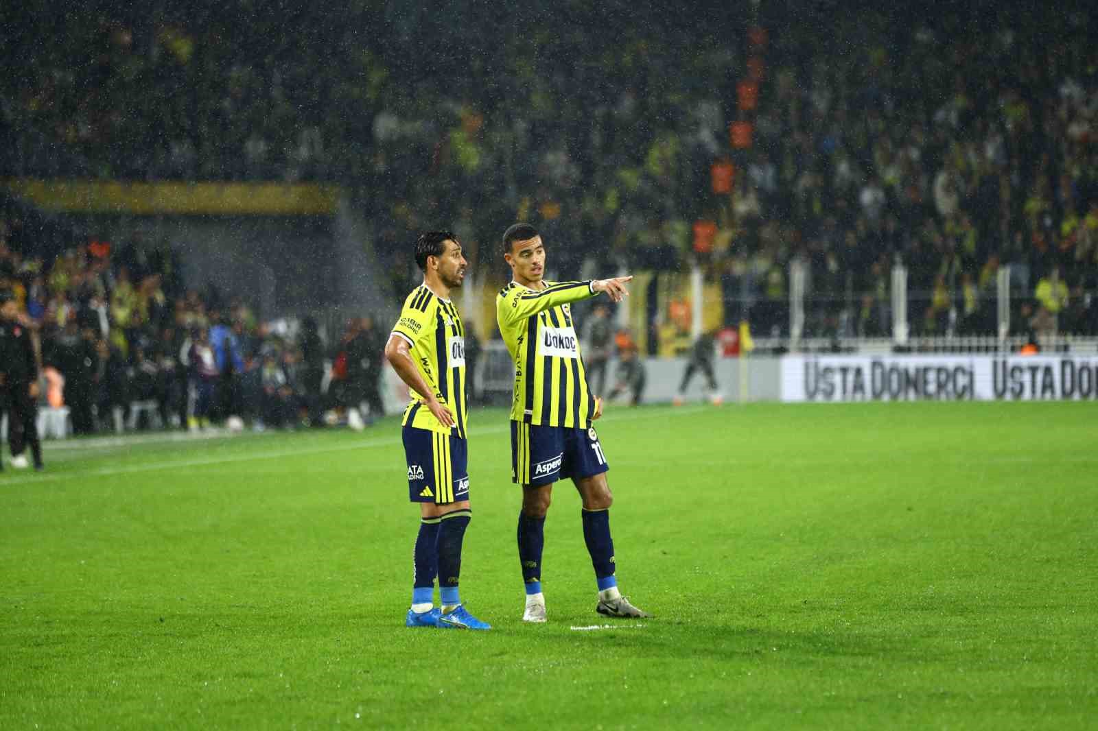 MASON GREENWOOD, 2. KEZ PENALTI KAÇIRDI