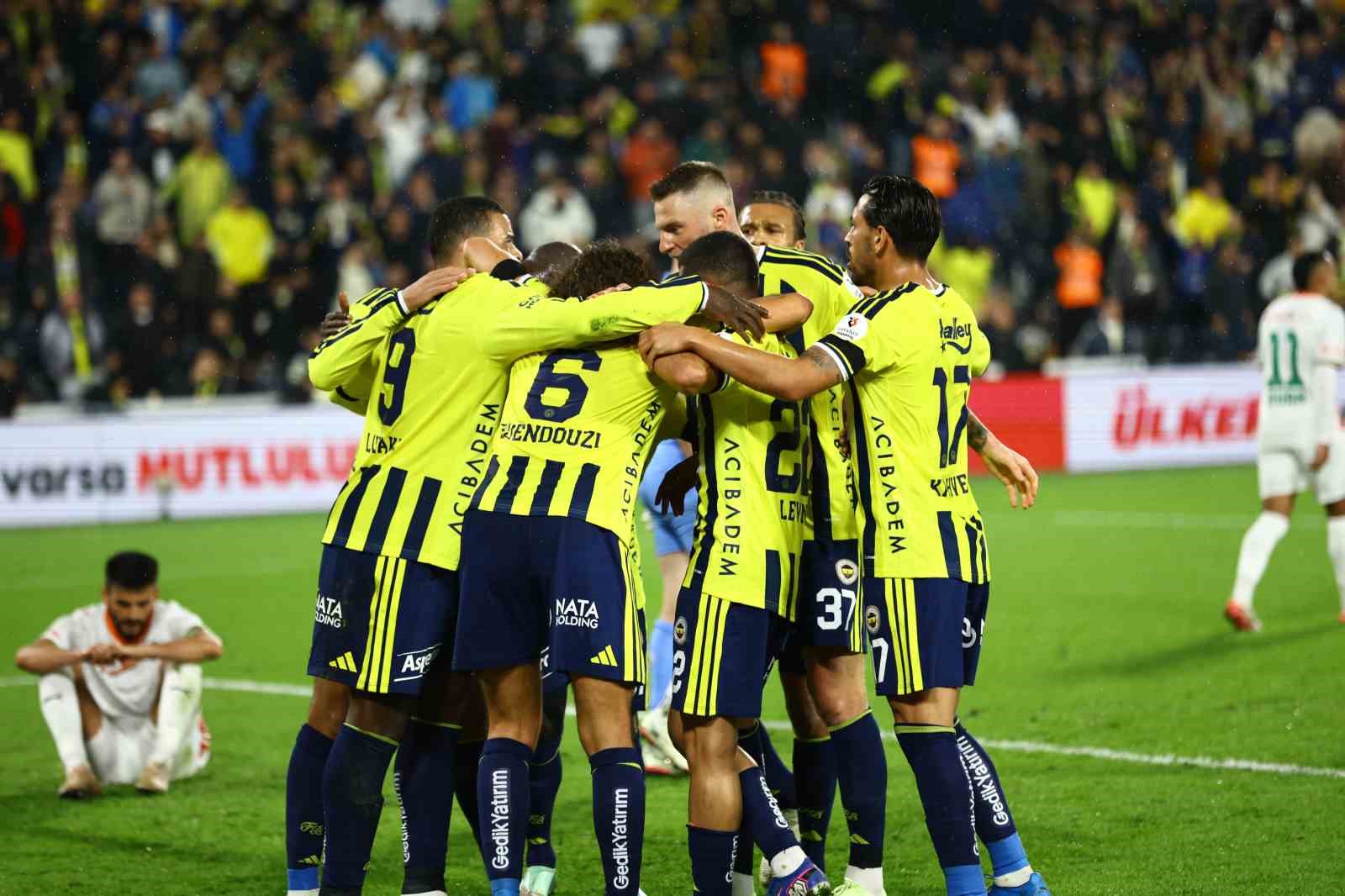 FENERBAHÇE’DEN ALANYASPOR’A KARŞI 10 MAÇLIK SERİ
