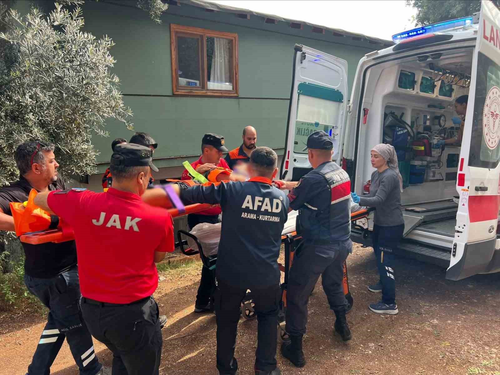 ANTALYA’DA AĞAÇLIK ALANDA KAYBOLAN ŞAHIS, EVİNDEN 19 KİLOMETRE UZAKLIKTA BULUNDU