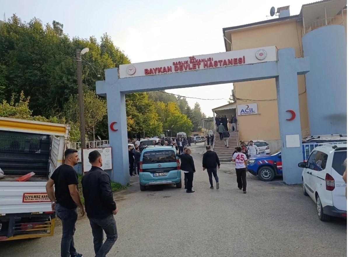 SİİRT’TE TRAKTÖR KAZASINDA 22 YAŞINDAKİ GENÇ HAYATINI KAYBETTİ