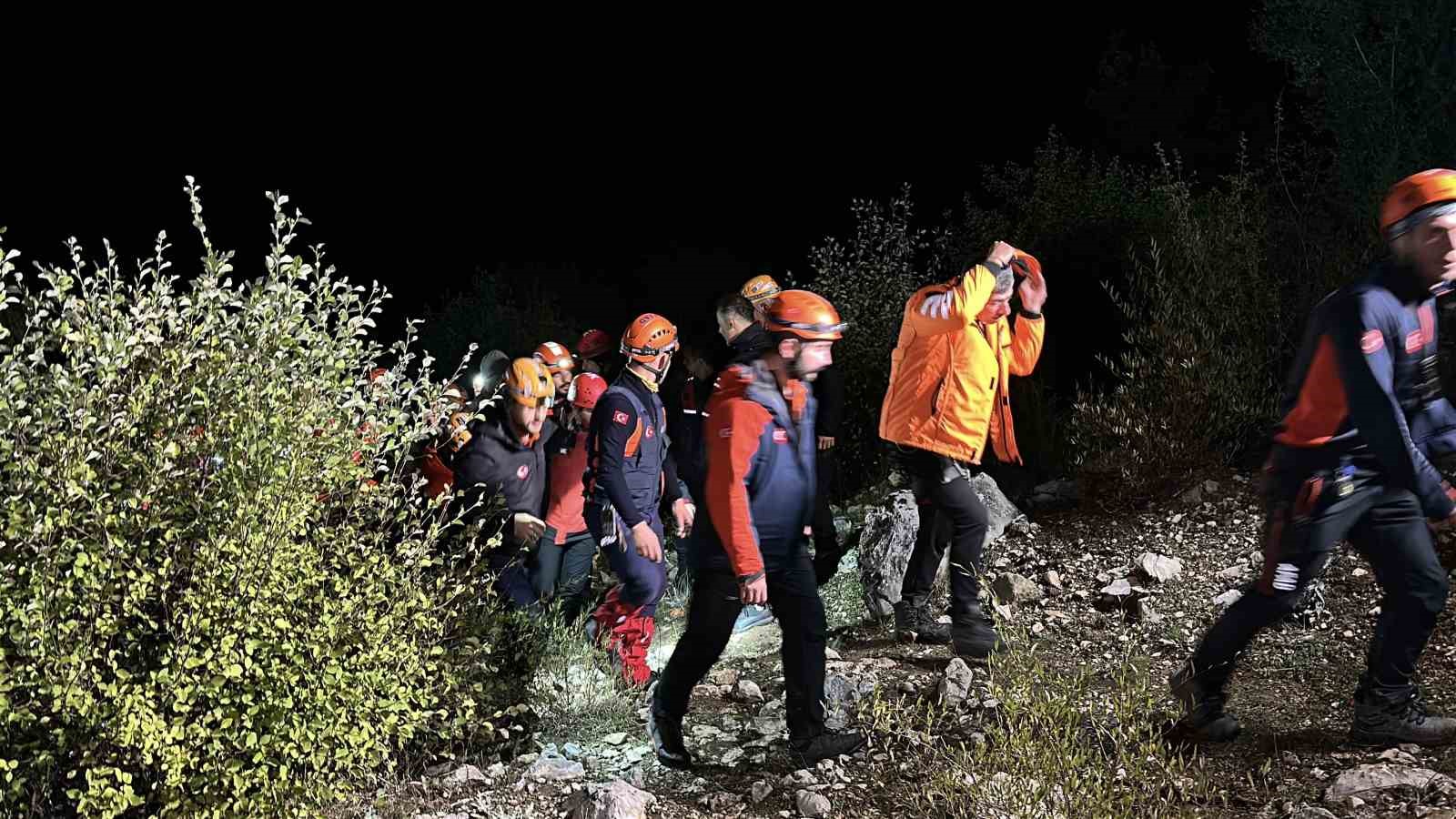 YAZILI KANYON’DA HAYATINI KAYBEDEN ŞAHSIN CANSIZ BEDENİNE ULAŞILDI