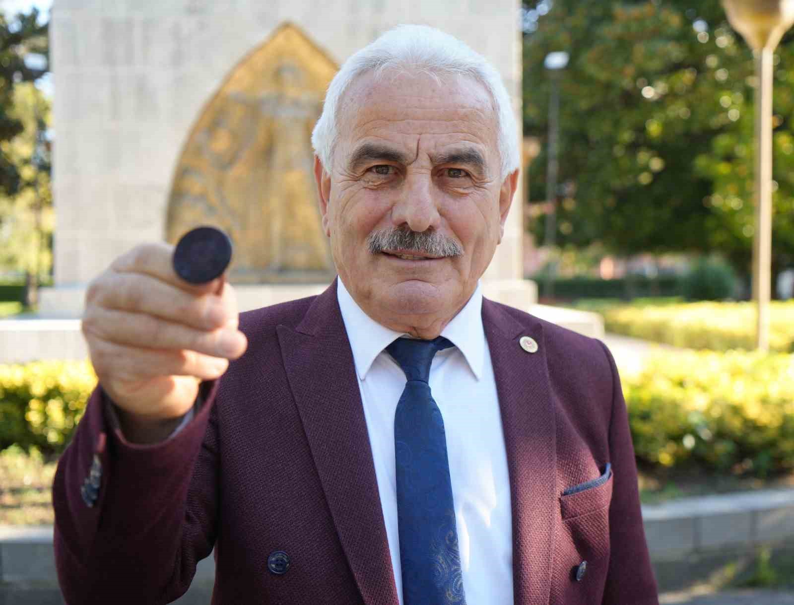 ÖZTÜRK: "MUHTARLAR ALTIN ÇAĞINI YAŞIYOR"