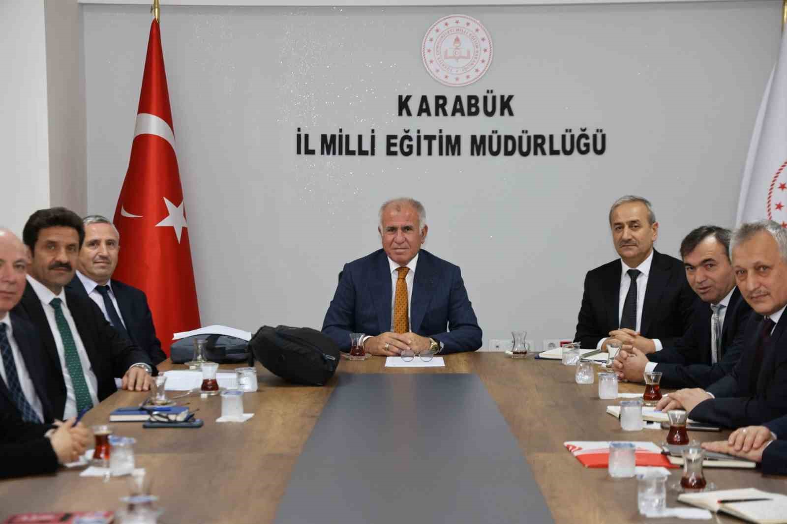 KARABÜK’TE GENEL DENETİM DEĞERLENDİRME TOPLANTISI GERÇEKLEŞTİRİLDİ