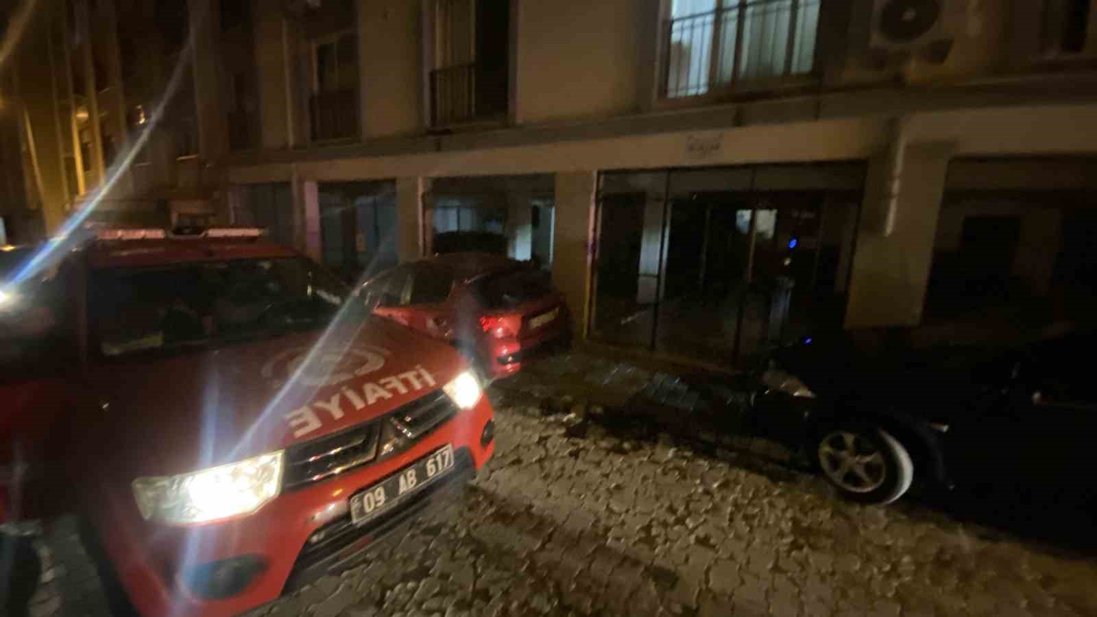 YEMEK YAPILIRKEN ÇIKAN YANGIN KORKUTTU