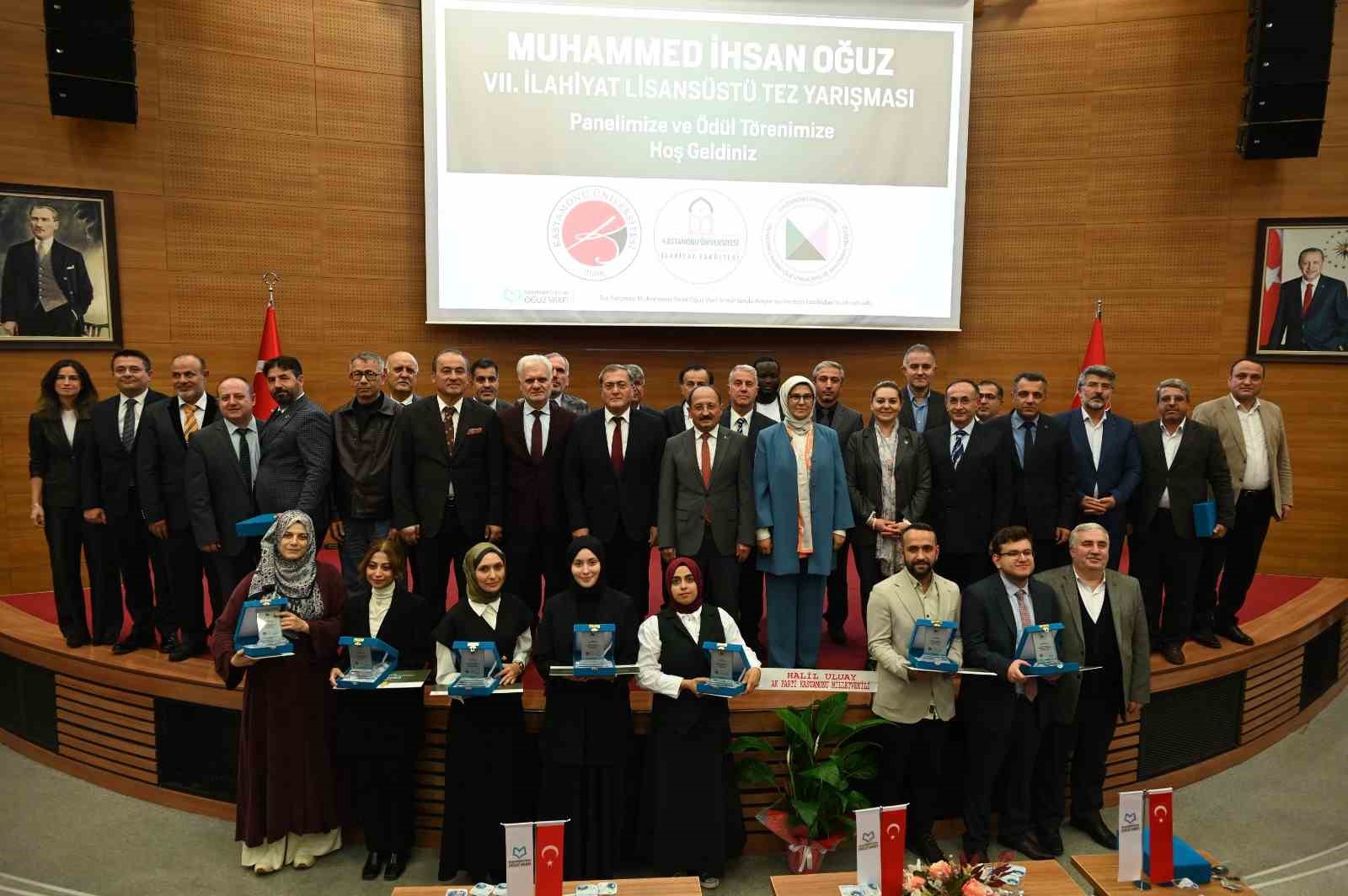 MUHAMMED İHSAN OĞUZ 7. İLAHİYAT LİSANSÜSTÜ TEZ YARIŞMASI’NDA ÖDÜLLER SAHİPLERİNİ BULDU