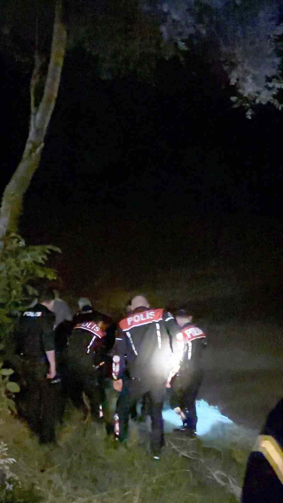 BARTIN’DA SUYA ATLAYAN ŞAHSI EKİPLER KURTARDI