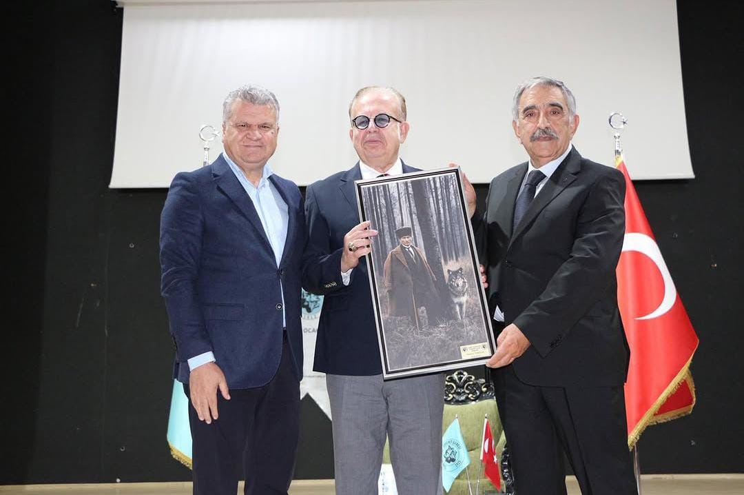 PROF. DR. CİHAT YAYCI’DAN MAVİ VATAN, DOĞU AKDENİZ VE KIBRIS POLİTİKALARINA İLİŞKİN ÇARPICI AÇIKLAMALAR