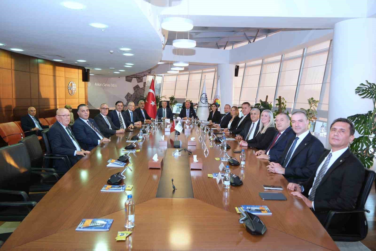 ASO’DA YENİ DÖNEMİN İLK YÖNETİM KURULU TOPLANTISI YAPILDI