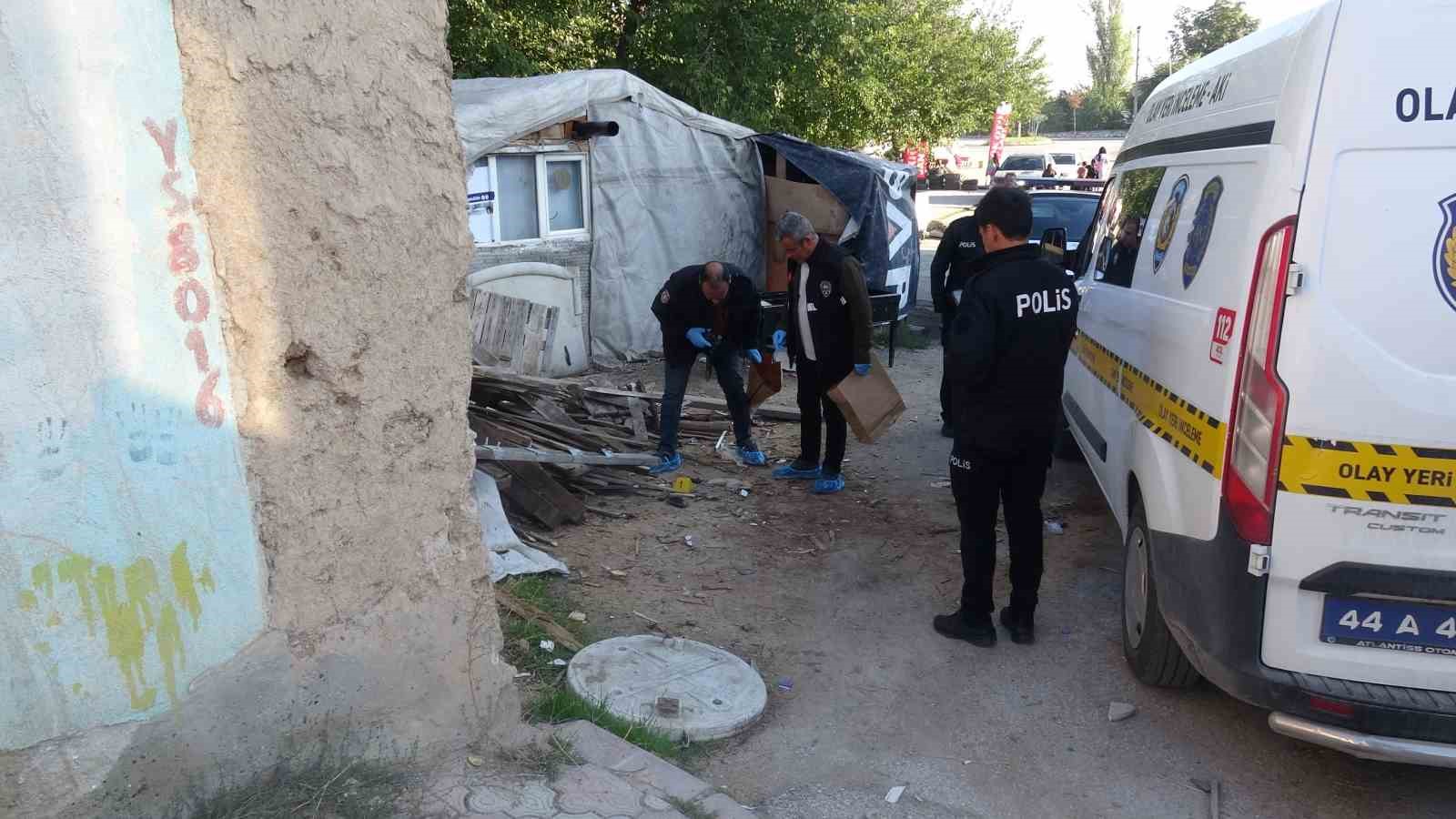 MALATYA’DA YASAK İLİŞKİ BASKINI: 1’İ AĞIR 3 YARALI