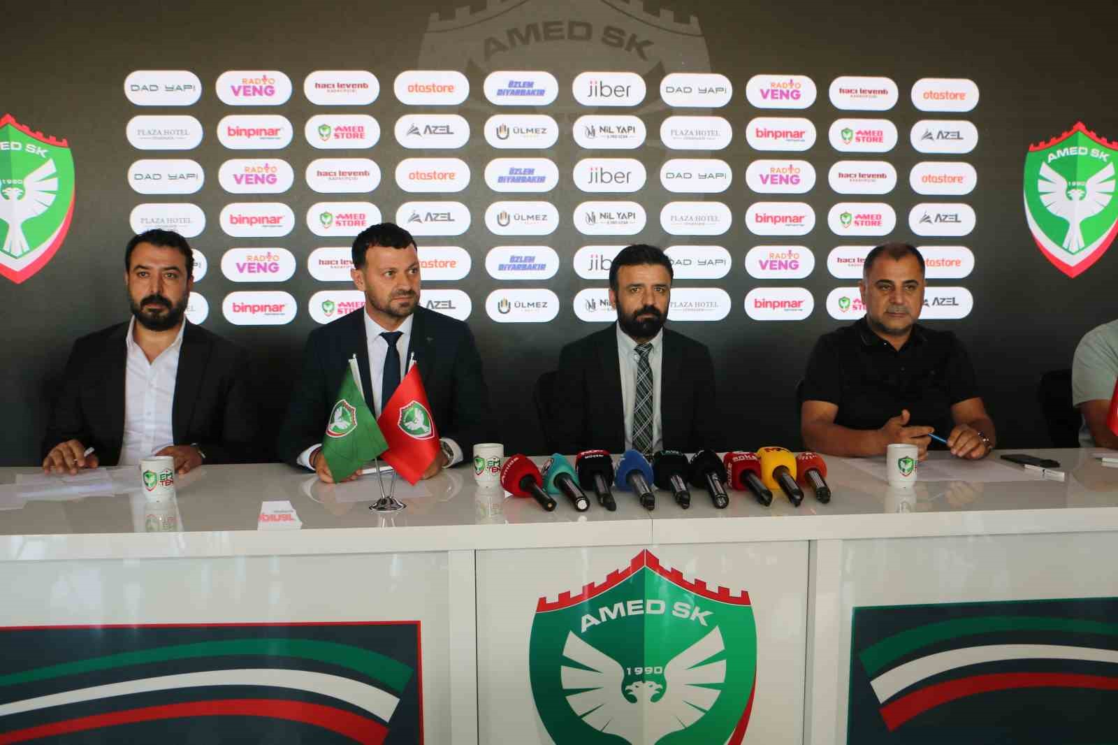 AMED SPORTİF FAALİYETLER, FUTBOL OKULLARI PROJESİ’Nİ HAYATA GEÇİRDİ