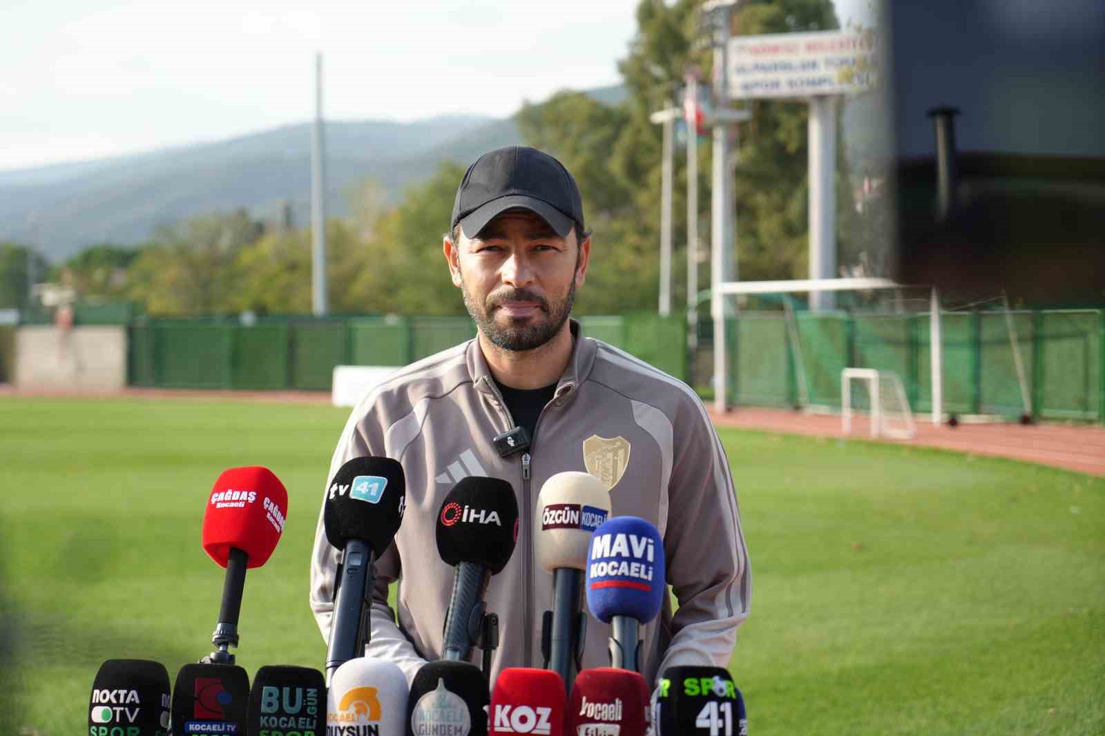 SELÇUK İNAN: "SAKATLIKLAR BU SENE BİZİM İÇİN BİR KLİŞE HALİNE GELDİ"