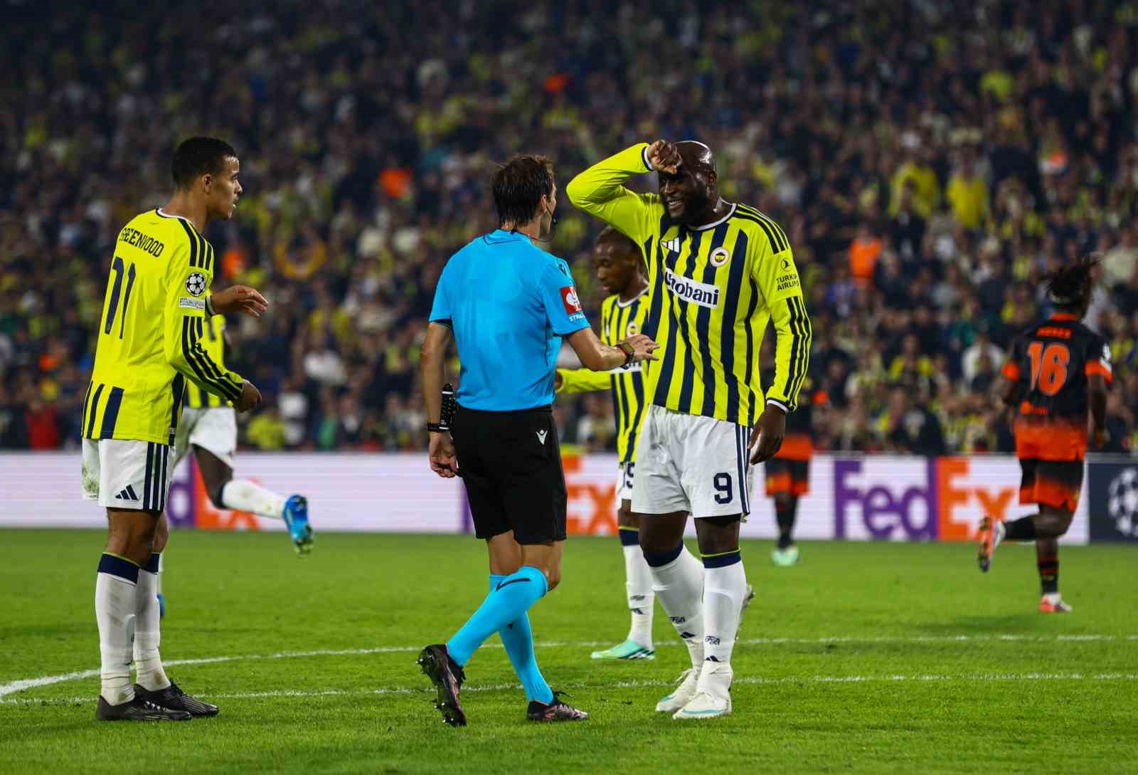 UEFA ŞAMPİYONLAR LİGİ: FENERBAHÇE: 2 - SLAVİA PRAG: 2 (MAÇ SONUCU)