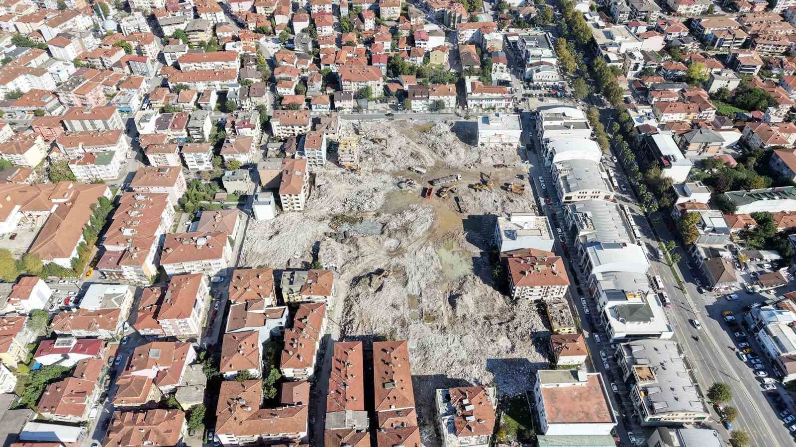 SAKARYA’DA ŞEHİR TARİHİNDEKİ İLK KENTSEL DÖNÜŞÜMDE 1 AYLIK BİLANÇO AÇIKLANDI