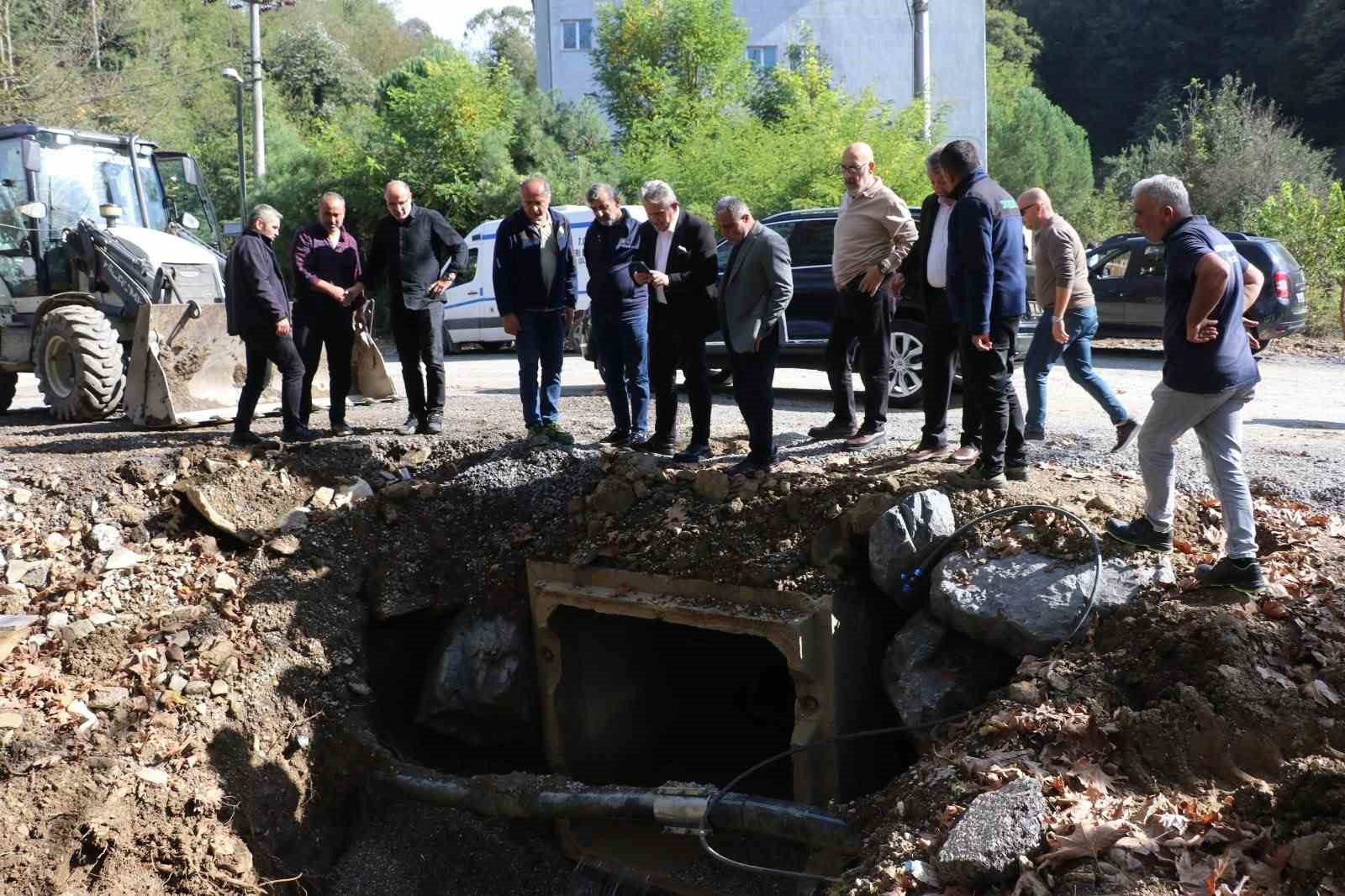 CUMAYERİ’NDE İÇME SUYU KAYNAĞI VE İSALE HATTINDA İYİLEŞTİRME ÇALIŞMALARI SÜRÜYOR