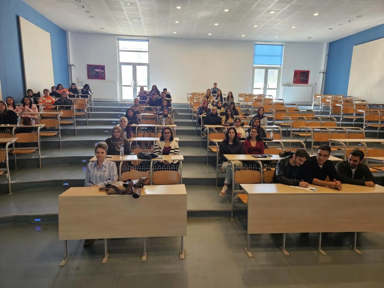 SİNOP’TA GELECEĞİN SAĞLIKÇILARINA KARİYER REHBERLİĞİ