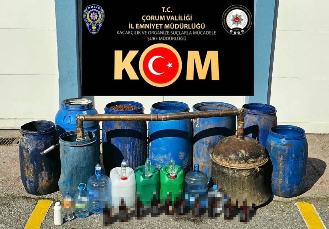ÇORUM’DA KAÇAK ALKOL OPERASYONU: 2 GÖZALTI