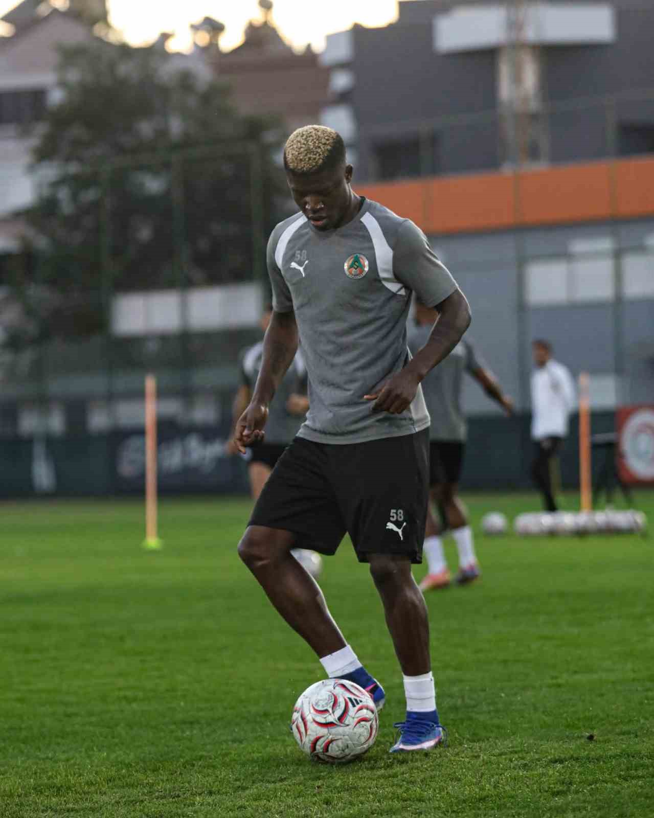 ALANYASPOR, KOCAELİSPOR MAÇI HAZIRLIKLARINI TAMAMLADI