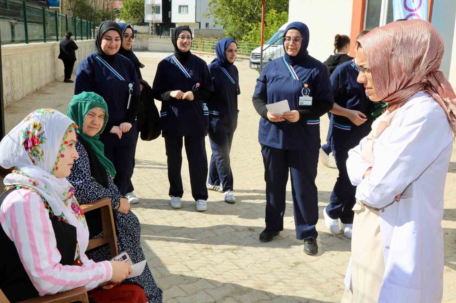 TOGÜ’DEN KIRSALDAKİ ANNE ADAYLARINA MOBİL EBELİK DESTEĞİ