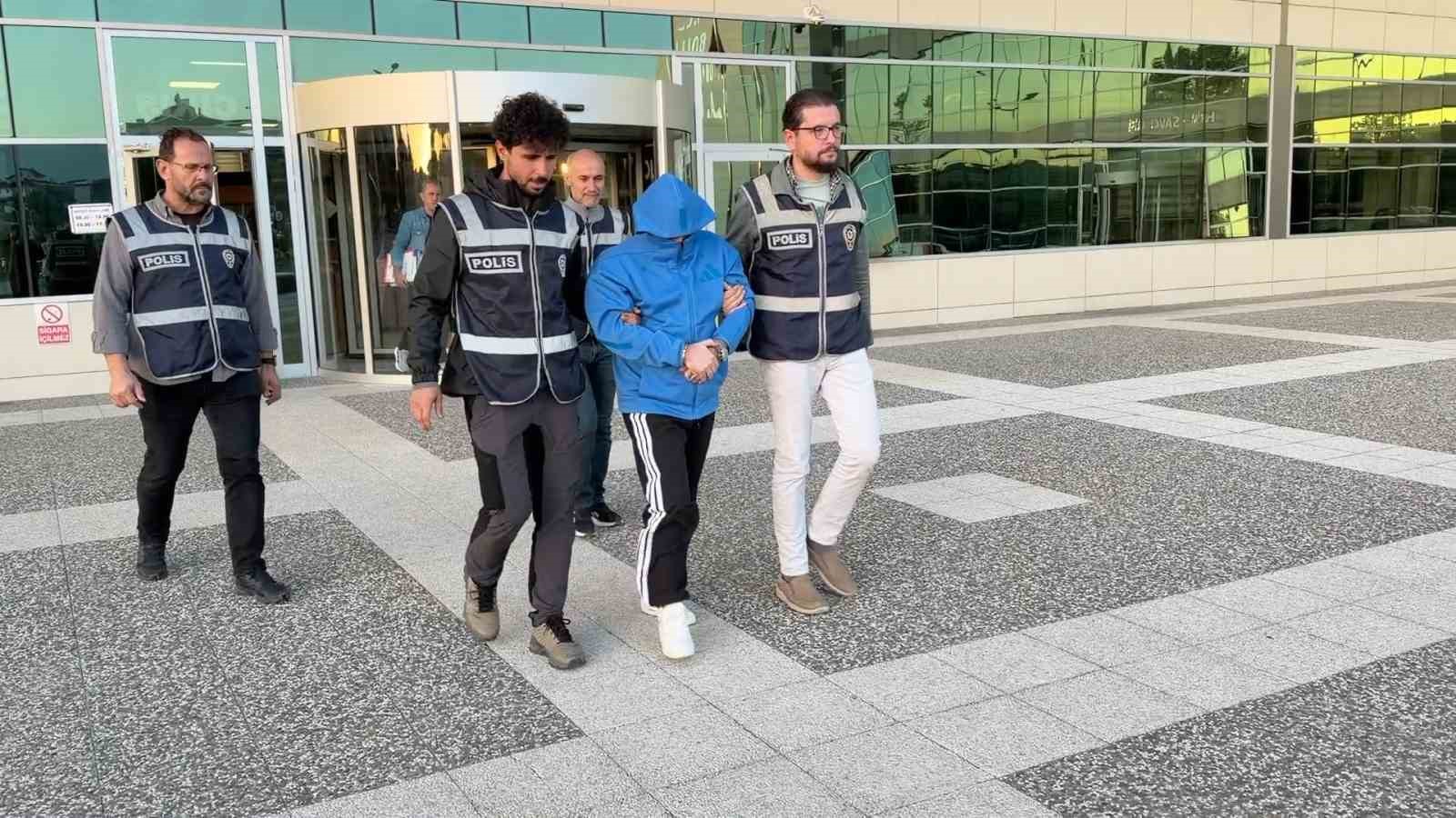 BOLU’DA 23 YIL HAPİSLE ARANAN FİRARİ YAKALANDI