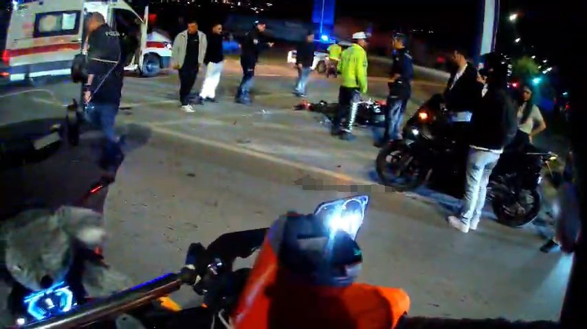 SAMSUN’DA MOTOSİKLET DEVRİLDİ, SÜRÜCÜ YARALANDI