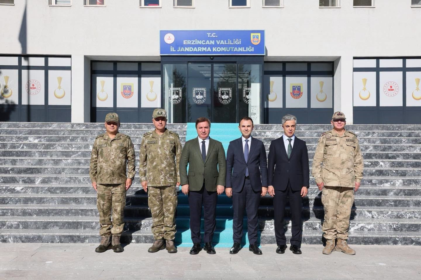ERZİNCAN PROTOKOLÜNDEN İL JANDARMA KOMUTANI ALTUNDARAK’A ZİYARET