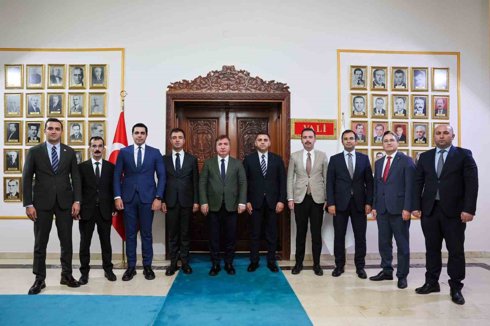 ERZİNCAN’DA KAYMAKAMLAR TOPLANTISI GERÇEKLEŞTİRİLDİ