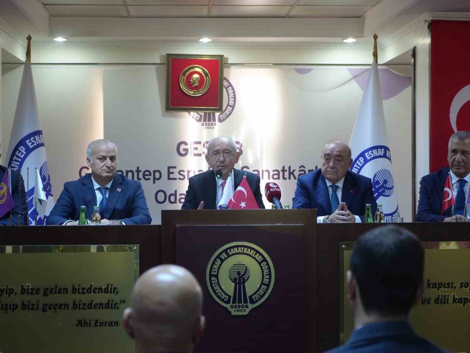KILIÇDAROĞLU: "BU ÜLKEDE ESNAF BAKANLIĞININ KURULMASI LAZIM"