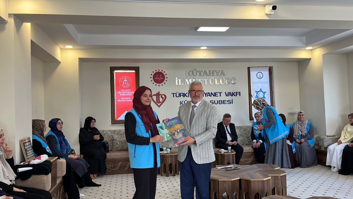 KÜTAHYA’DA GENÇLERİN GÖNÜL DÜNYASINA DOKUNAN BULUŞMA