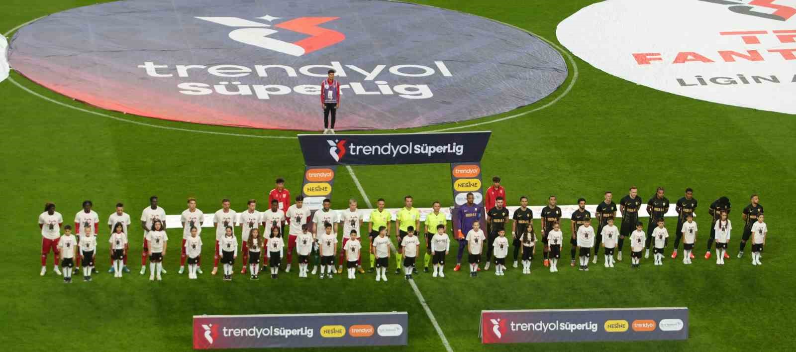 TRENDYOL SÜPER LİG: SAMSUNSPOR: 0 - AMED SPORTİF FAALİYETLER: 0 (MAÇ DEVAM EDİYOR)