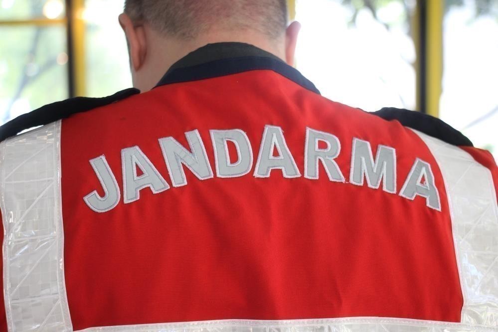 KAÇAK SİLAH İMALATHANESİNE BASKIN: 23 TABANCA ELE GEÇİRİLDİ