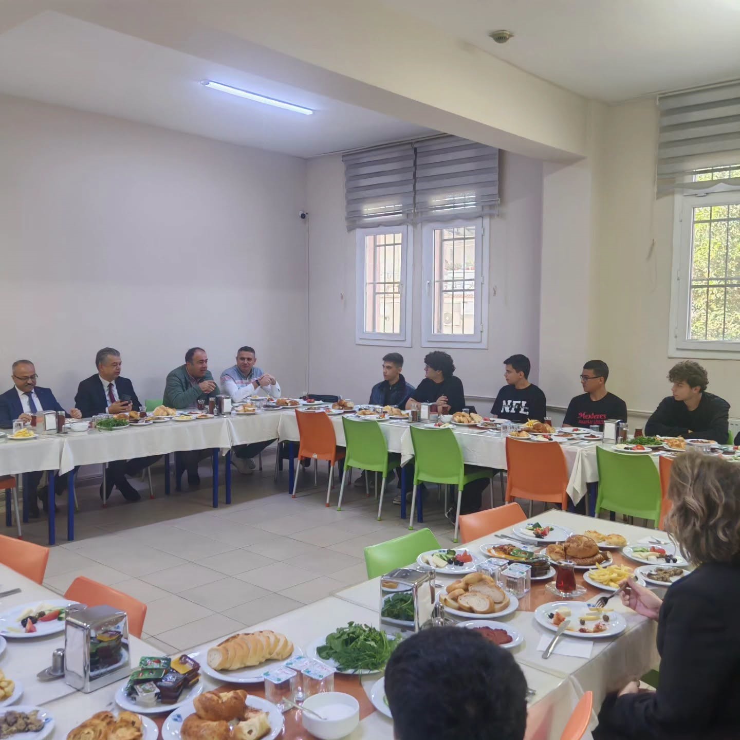 NAZİLLİ’DE LİSE ÖĞRENCİLERİNİN GÖRÜŞ VE TALEPLERİ DİNLENDİ