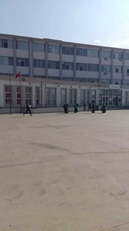 DİYARBAKIR’DA KPSS HEYECANI: SINAVA YETİŞMEK İÇİN VAR GÜCÜYLE KOŞTULAR