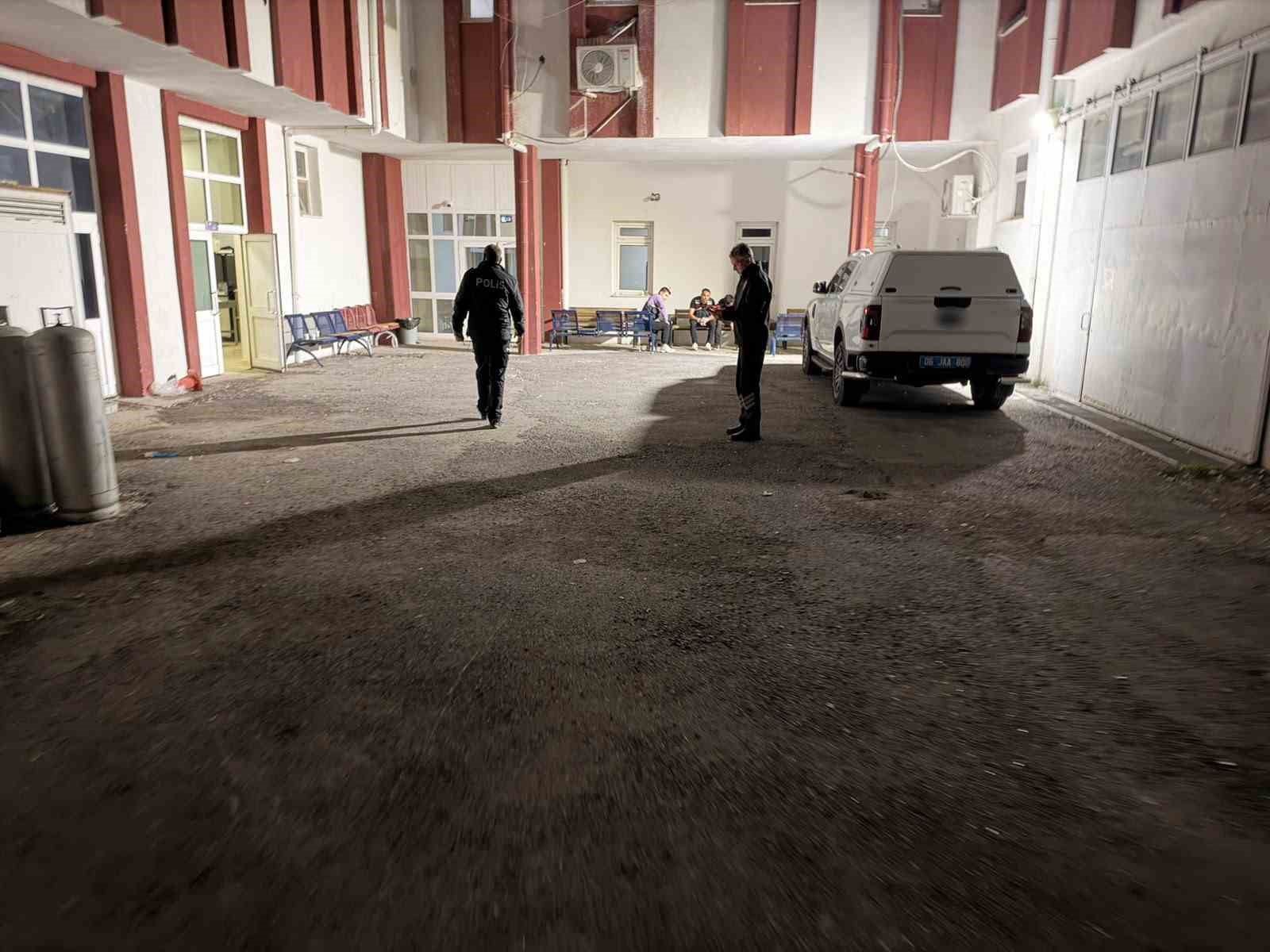 TRAKTÖRÜN MİBZERİNİN ALTINDA KALAN 12 YAŞINDAKİ ÇOCUK HAYATINI KAYBETTİ