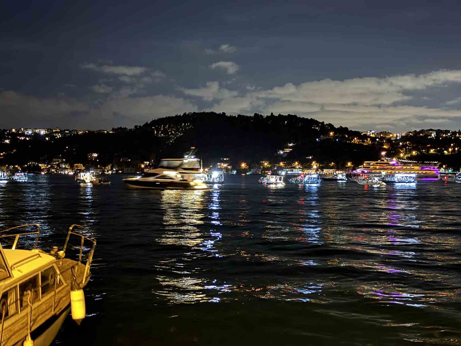 İSTANBUL BOĞAZI’NDA LÜFER AKINI BAŞLADI