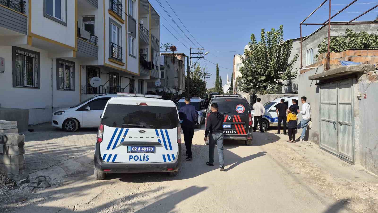 GELİN VE GÖRÜMCE KAVGASI: 6 KİŞİ EMNİYETE GÖTÜRÜLDÜ
