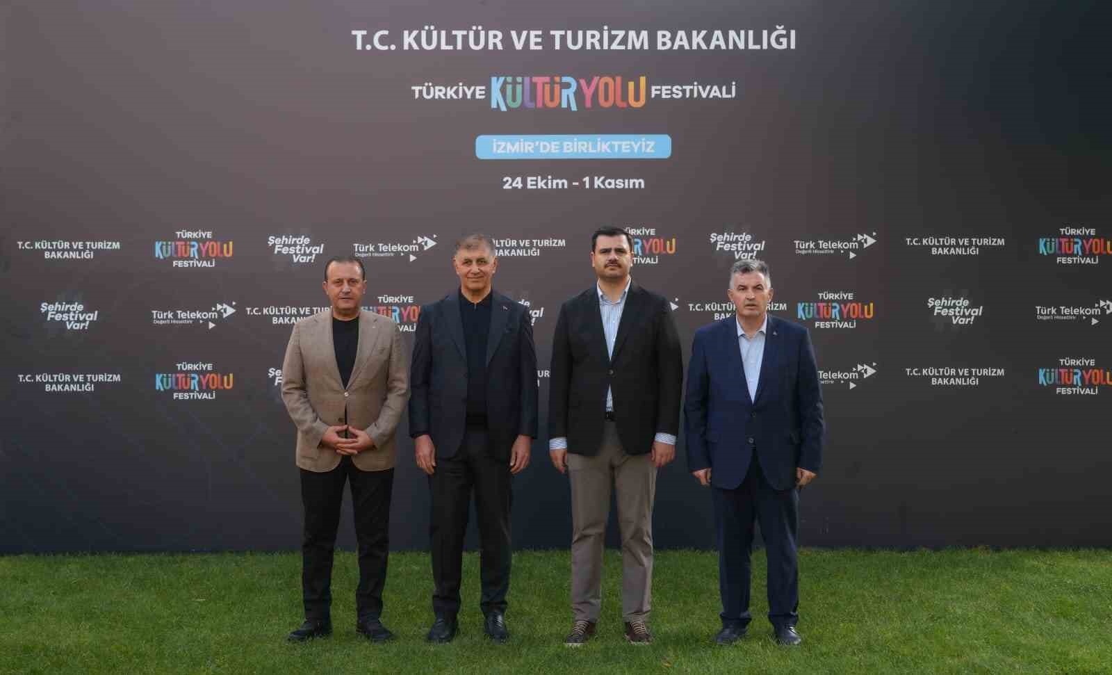 AK PARTİ GENEL SEKRETERİ İNAN: "İZMİR KÜLTÜR YOLU FESTİVALİ, KÜLTÜR VE SANAT BULUŞMASIDIR"
