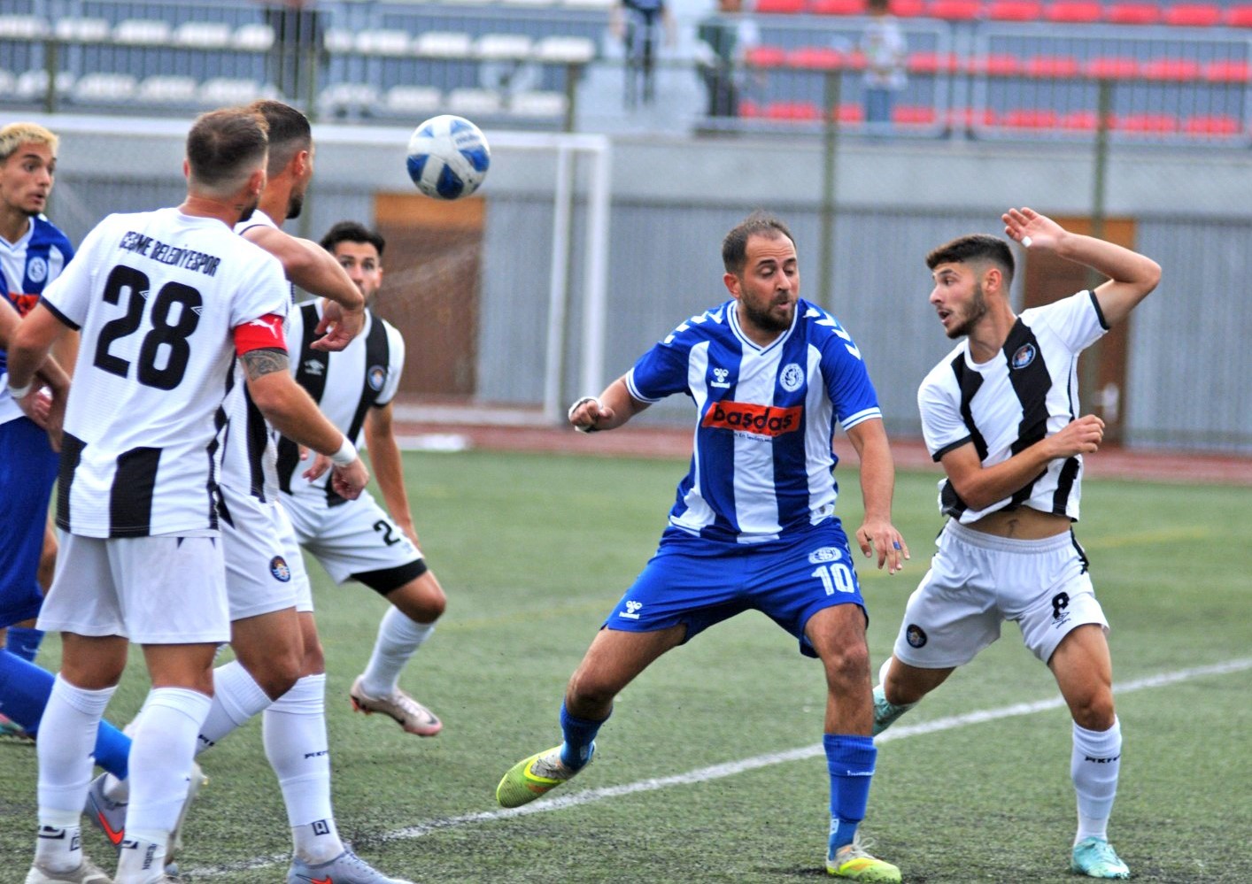 ÇEŞME BELEDİYESPOR, İZMİRSPOR DEPLASMANINDAN 5-1 MAĞLUBİYETLE DÖNDÜ
