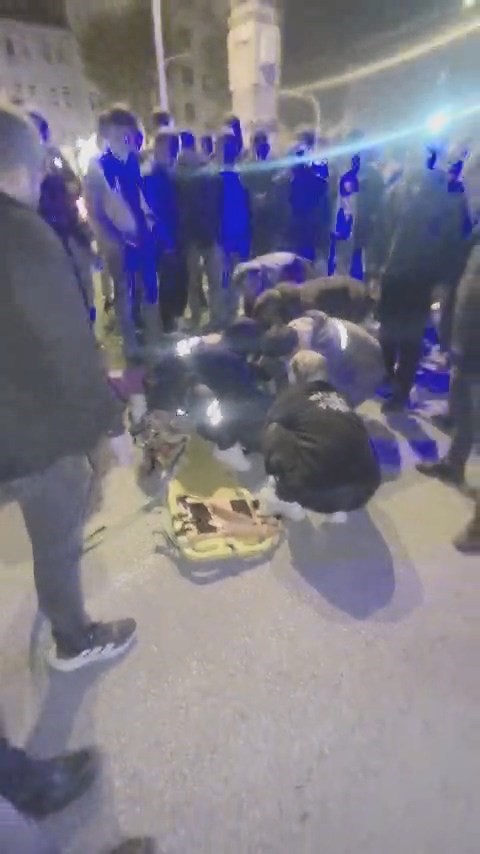 KOVANCILAR’DA KAMYONUN ÇARPTIĞI GENÇ AĞIR YARALANDI
