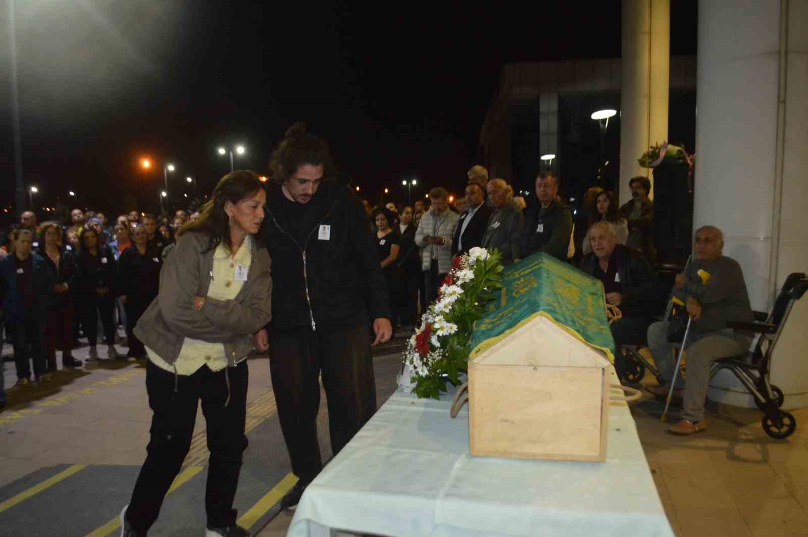 AYVALIK’TA DENİZ KAZASINDA HAYATINI KAYBEDEN DR. BİNGÜLLÜ’YE HÜZÜNLÜ VEDA