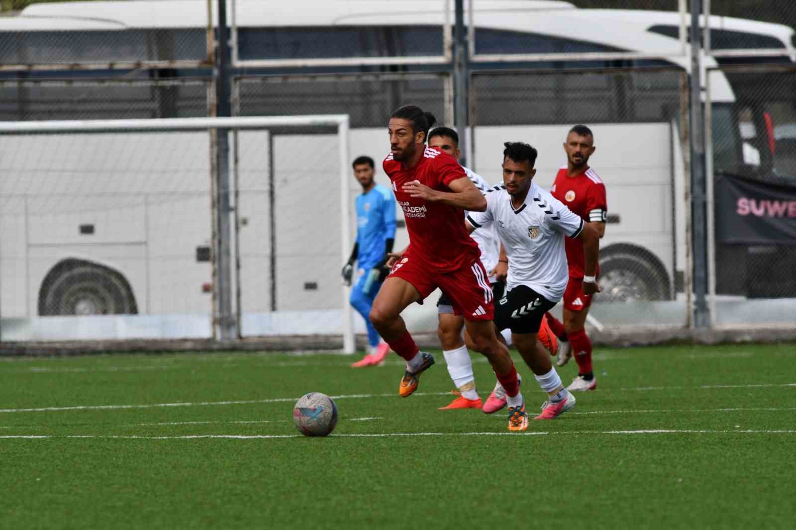 PGL: KOCASİNAN ŞİMŞEKSPOR: 0-ONİKİŞUBAT SK: 1