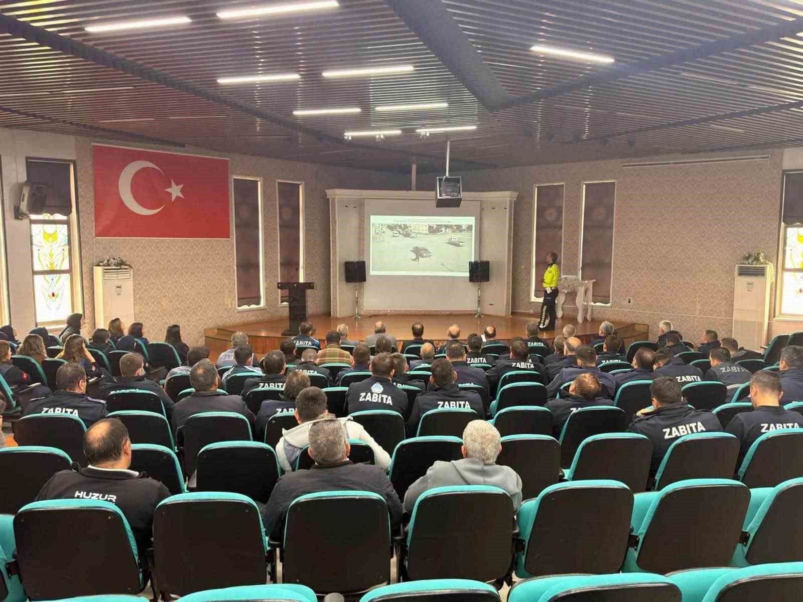 ZABITA VE ŞOFÖRLERE TRAFİK GÜVENLİĞİ EĞİTİMİ