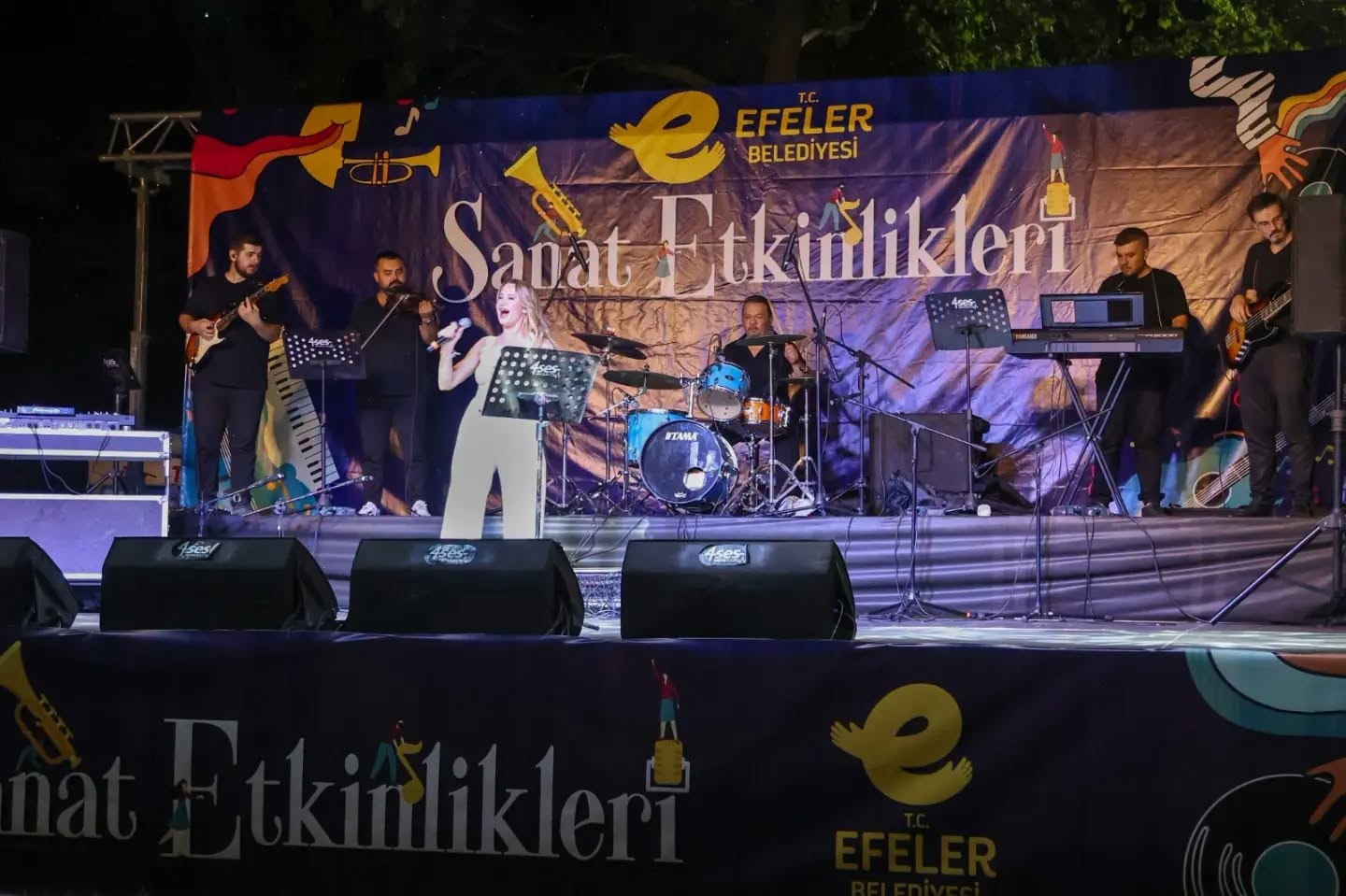 CUMHURİYET BAYRAMI EFELER’DE DOLU DOLU KUTLANACAK